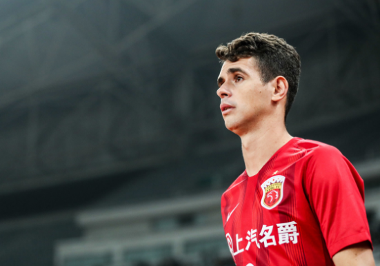 足球世界俱乐部杯-泰国篮球职业联赛明星球员转会传闻四起，引发球迷热议的简单介绍